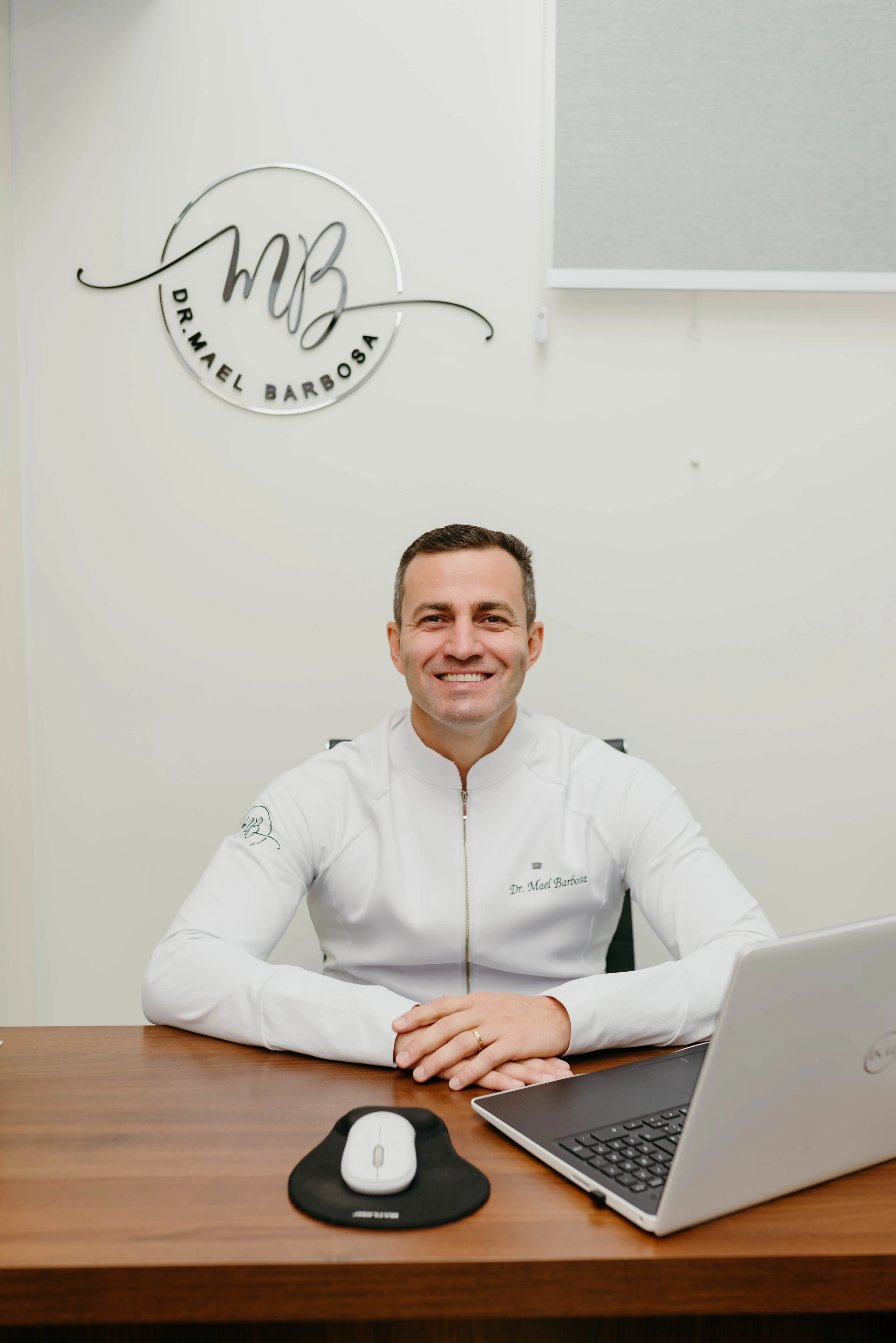 Dr. Mael Ribeiro — Odontologia Ribeiro